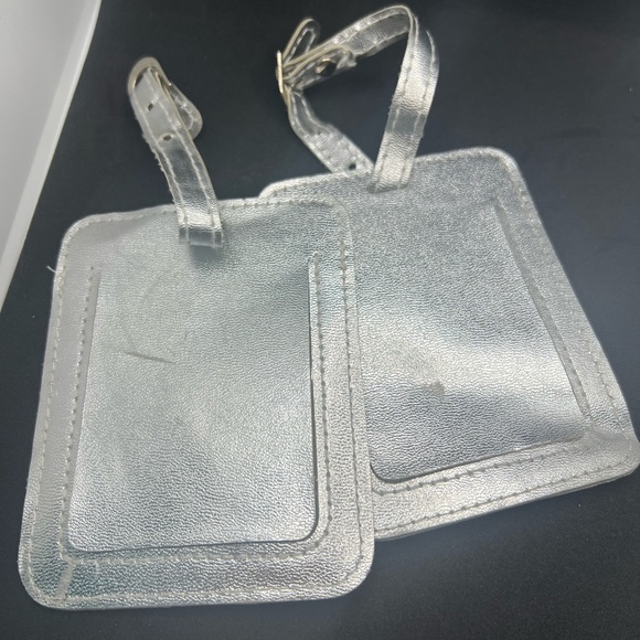 Preowned Silver Tone Luggage Tags (2) - Picture 2 of 7